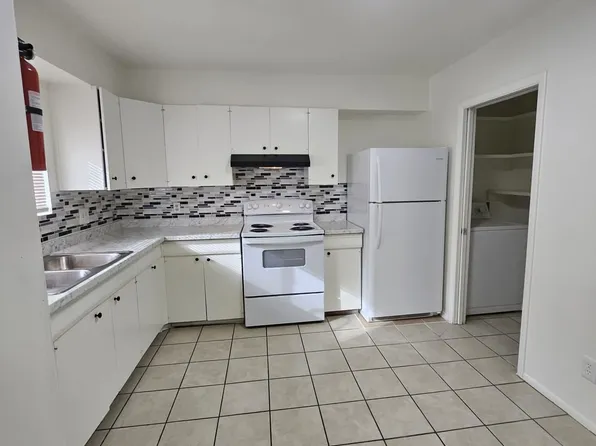 517 Palomas Dr SE, Albuquerque, NM