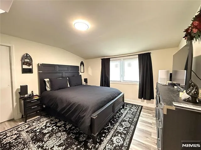 51 Echo Pl #2 — Photo 10