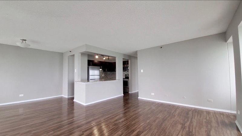1st image of 321 E Erie St #15