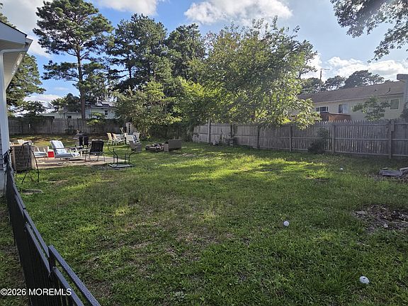 4th image of 1971 Sweetwood Drive