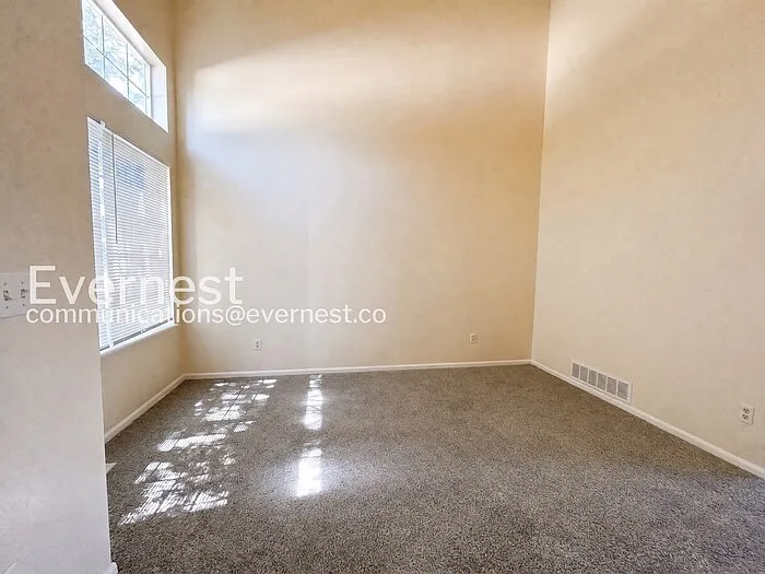 4512 Gunbarrel Dr — Photo 9