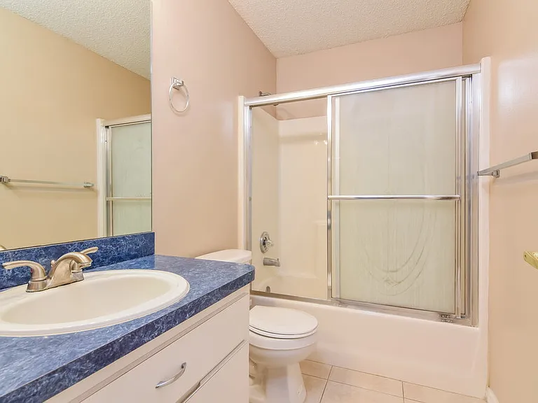 23033 Clearwater Pl — Photo 15