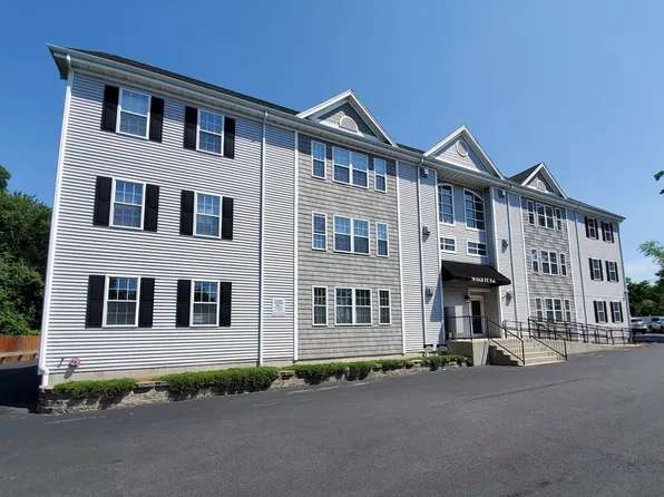 70 Oak Street Ext #3E, Brockton, MA 02301