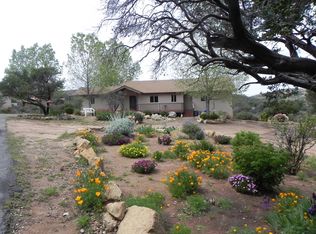 10251 Oak Grove Dr, Descanso, CA 91916