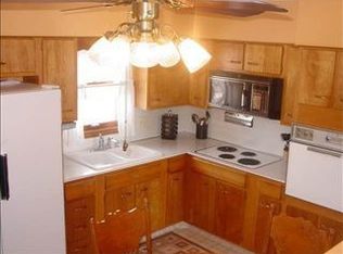 4910 N 61st St, Omaha, NE 68104