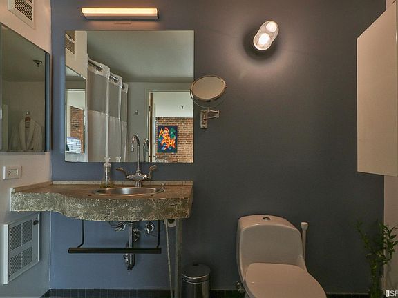 5th image of 461 2nd St APT C337