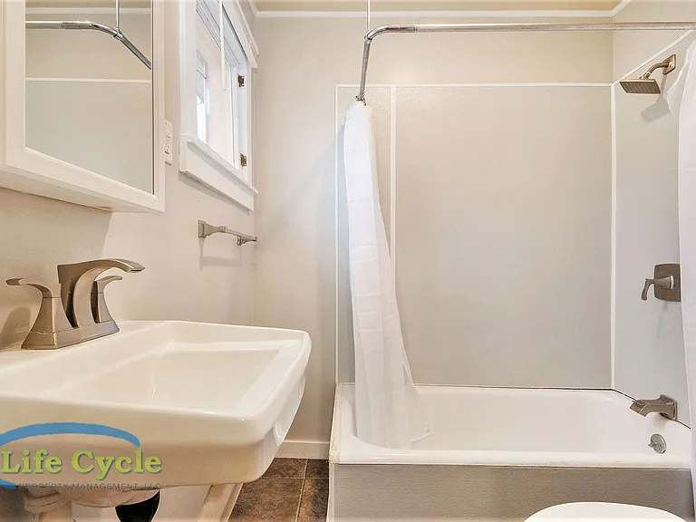 310 Union Ave SE #2 — Photo 14
