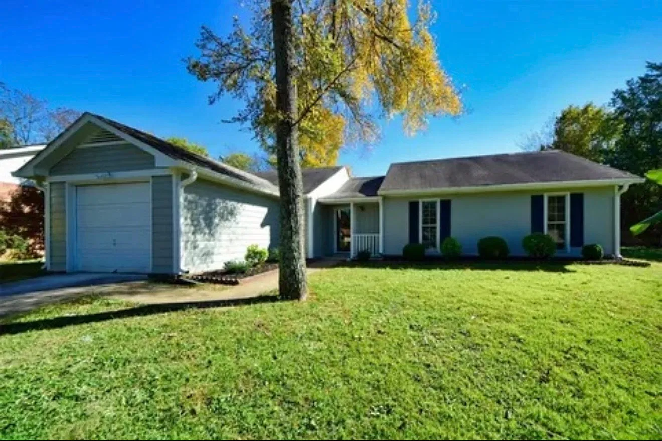 3 bed, 1800 sqft, $1,995 — Photo 1