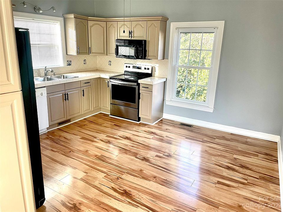 164 Joyner St, Cooleemee, NC 27014 Zillow