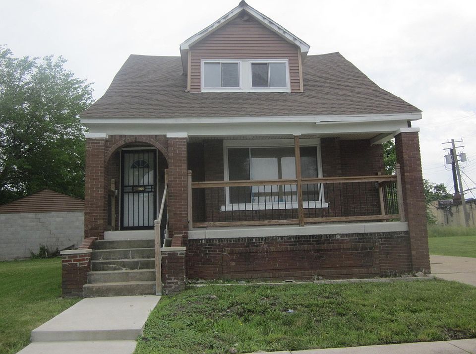 1st image of 3834 Newport St