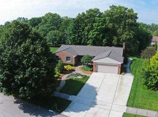 11745 Wildwing Rd, Plymouth, MI 48170