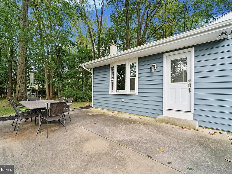 3249 Mill Rd — Photo 18