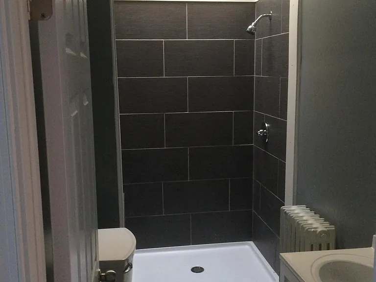 828 Corinthian Ave #5 — Photo 16