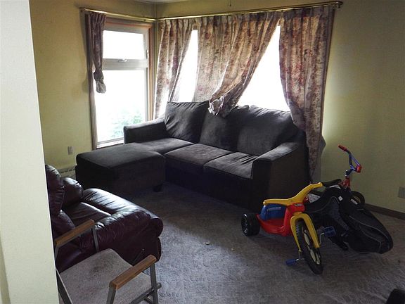 5th image of 2515 Glenwood Ave