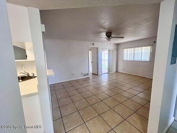 3rd image of 1688 Sunny Brook Ln NE APT I201