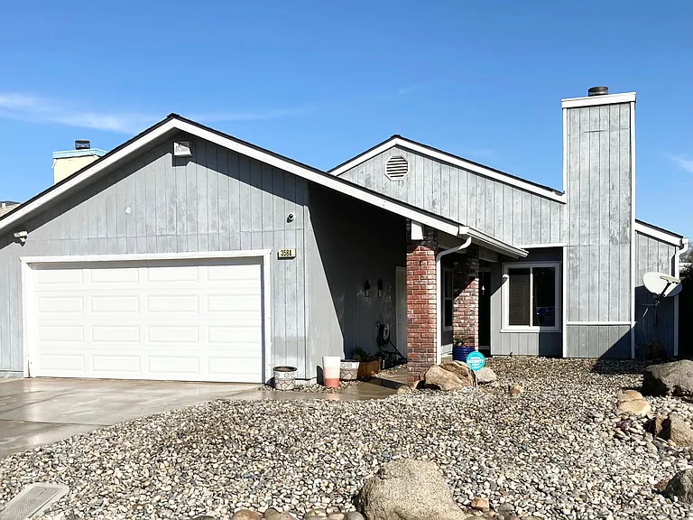 3564 W Princeton Ave — Photo 1