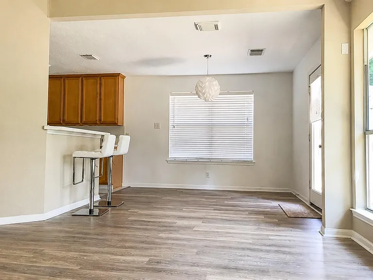 155 S Delta Mill Cir — Photo 9