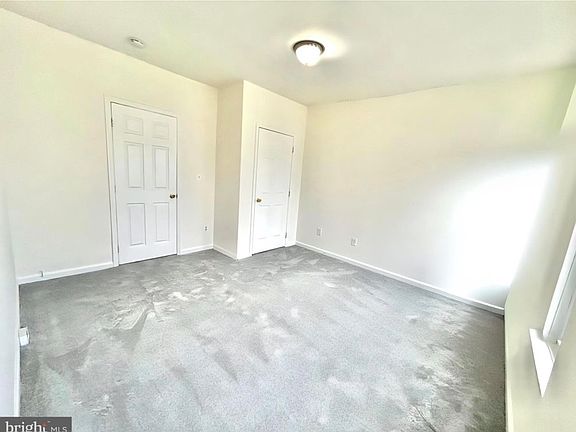 5th image of 2000 McHenry St