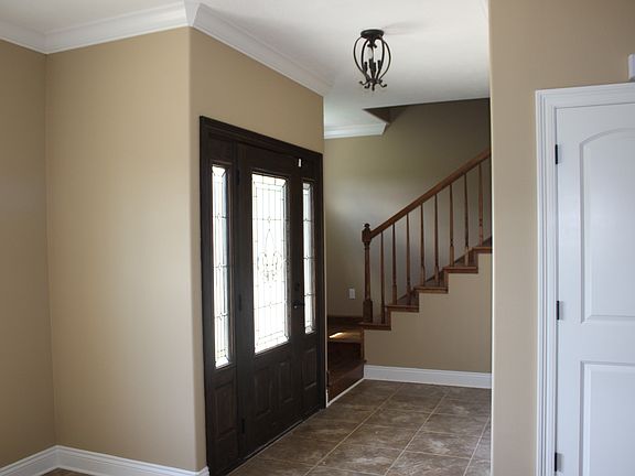 5th image of 1839 Elmer Ln