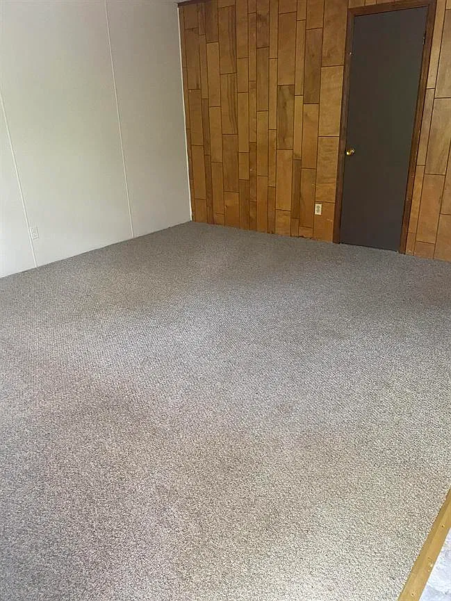 2 bed, 1.0 bath, 782 sqft, $851 — Photo 3
