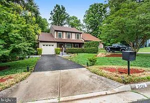 4 bed, 3.5 bath, 1884 sqft, $3,400 — Photo 3