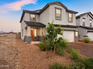 10419 W Guildford Ln, Marana, AZ 85653
