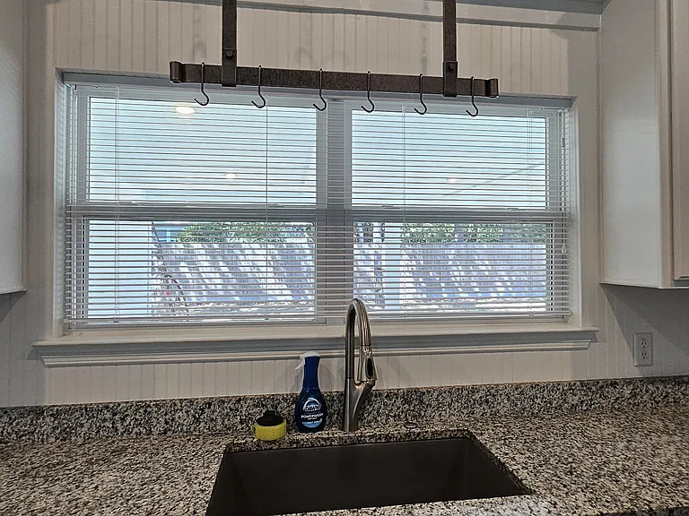 Kitchen sink.