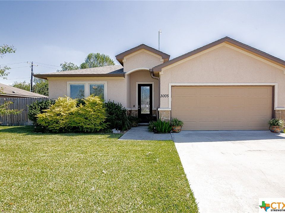 1st image of 3005 Lenora Dr