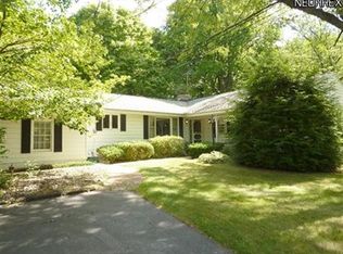 11355 Caves Rd, Chesterland, OH 44026