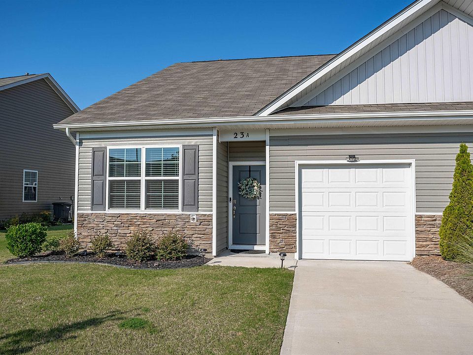 1st image of 23A Edgebrook Dr