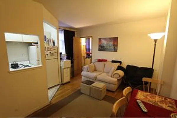 Rented by Robyn Lee, LREB | media 39