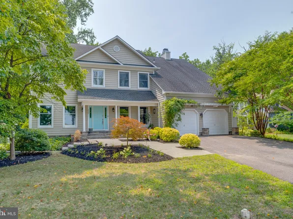 2008 Chesapeake Rd, Annapolis, MD 21409