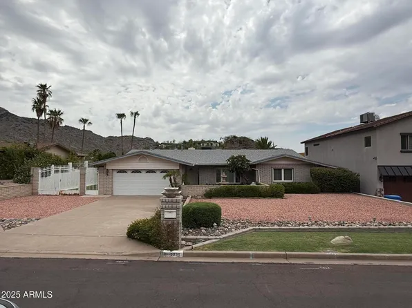 2235 E BELMONT Avenue, Phoenix, AZ 85020