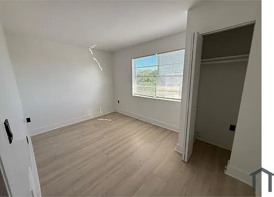 2 bed, 902 sqft, $1,900 — Photo 4