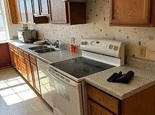 7346 State Route 15 APT 105, Saint Libory, IL 62282