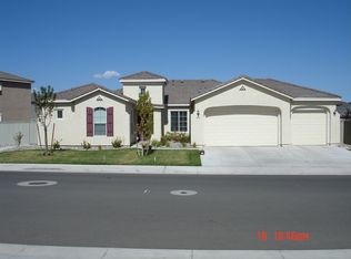 1695 Silverthread Dr, Reno, NV 89521