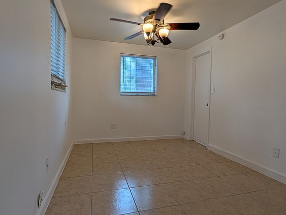 5th image of 1705 E Kirby St #A