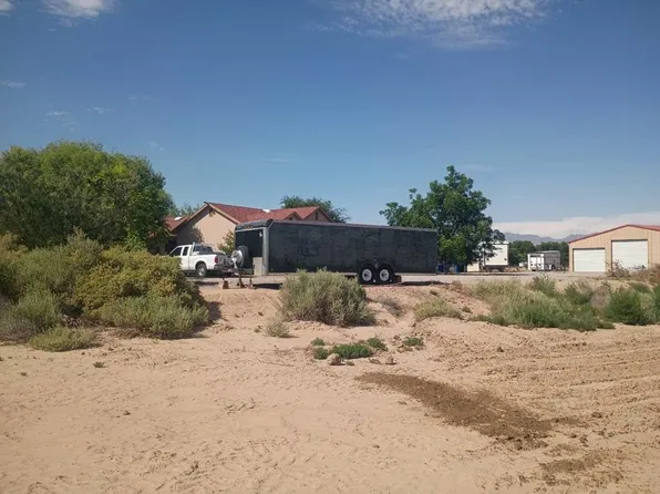 8690 Snow Rd, Mesilla Park, NM 88047