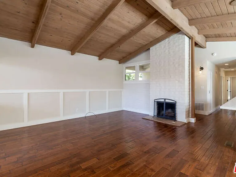 1604 Oak Ave — Photo 7