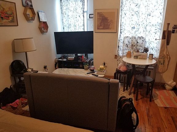 2nd image of 1154 Pacific St APT 5E