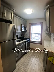 Rented by Metropolis International Realty Inc.