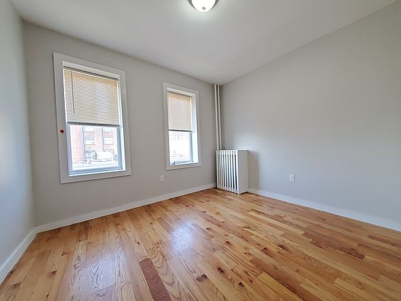 3rd image of 1062 W Side Ave #35E