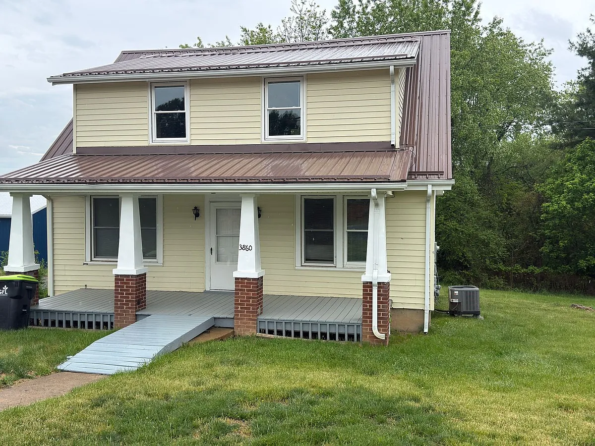 Building Photo - 3860 Bob White Blvd