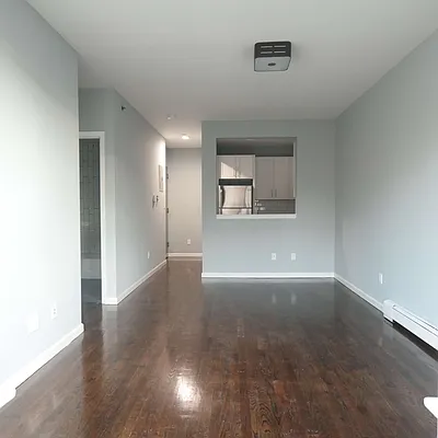 Rented by Nooklyn NYC LLC | media 42