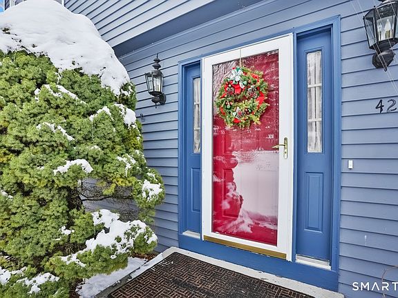 3rd image of 42 Hine Hill Road