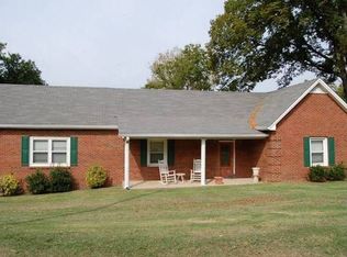 139 Dobbins Pike, Gallatin, TN 37066