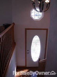 2nd image of 1105 White Horse Trl