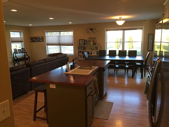 5th image of 1320 Eagle Ct