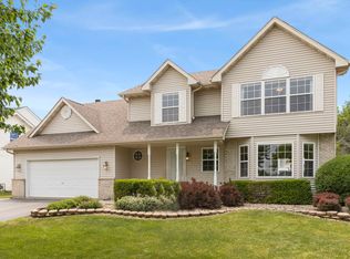 2013 Graystone Dr, Joliet, IL 60431