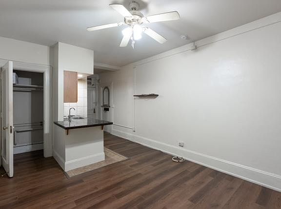 3rd image of 1324 Locust St APT 525